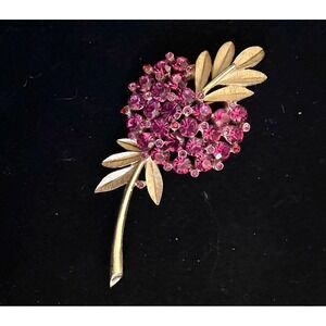 Vintage Trifari Fuschia Pink Briolette Flower Brooch